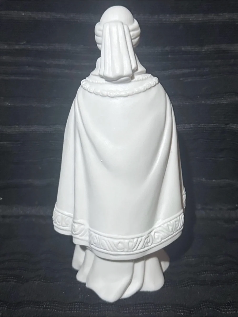 Vintage 1980's Avon Nativity Collectibles “The Magi”Porcelain Figurines
